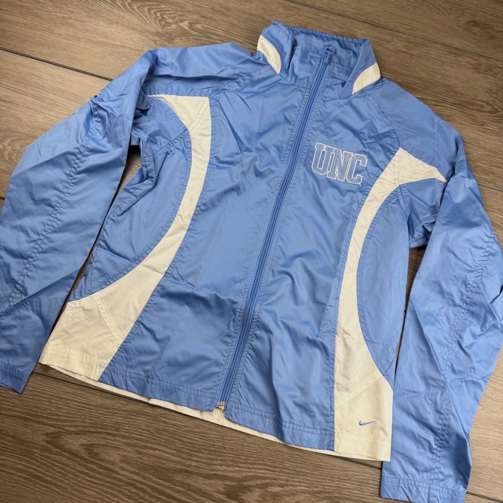 Nike Womens UNC Tar Heels Full Zip Windbreaker Jacket Blue White Medium